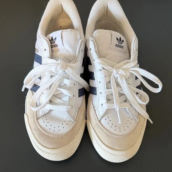 Adidas Nora Sneakers with Red and Navy Accents - Picture 2 of 3